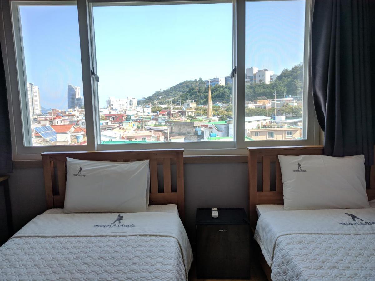 Backpackers In Yeosu Hostel Exterior photo